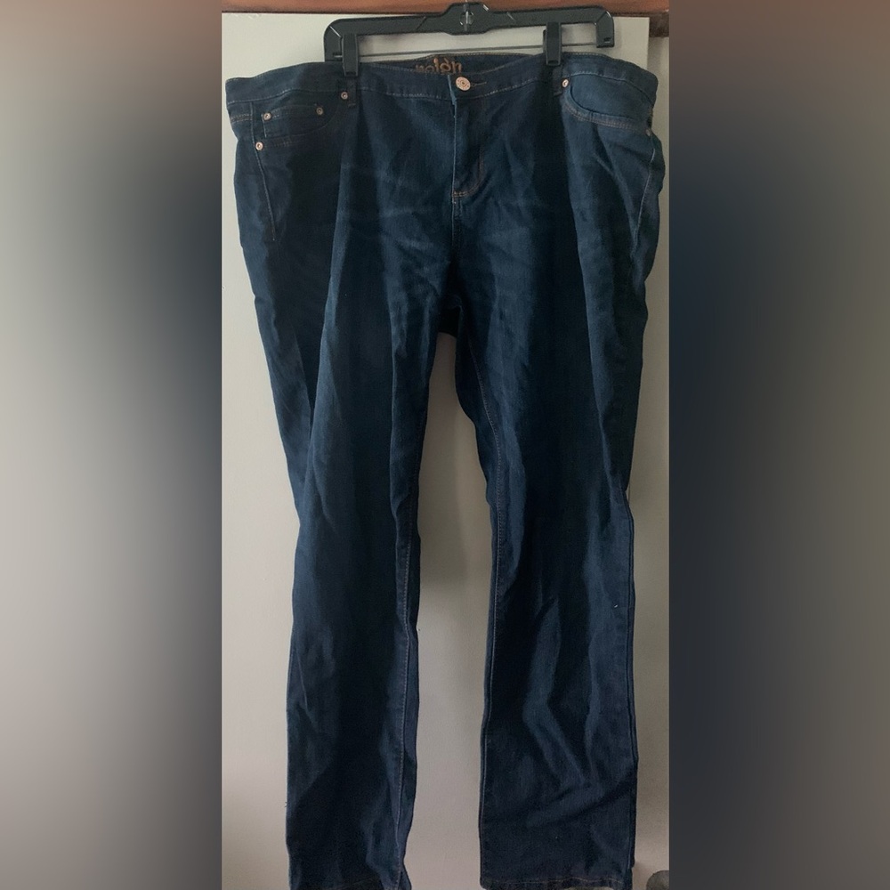 Woman’s plus size 24 Regin jeans